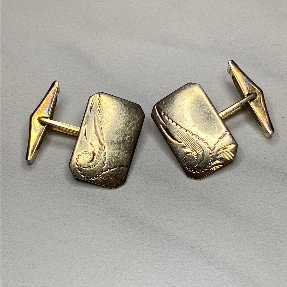 Elegant Gold Coloured Solid Sterling Silver Cuff links
